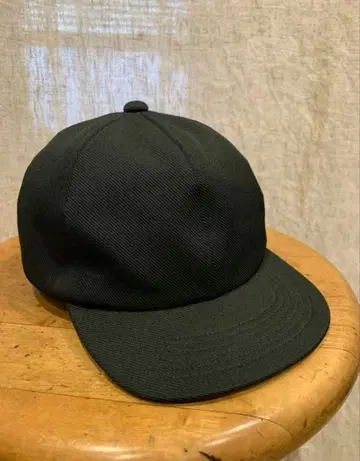 UNIVERSAL PRODUCTS 캡 1LDK