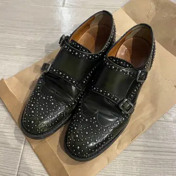 처치스 처치 스터드