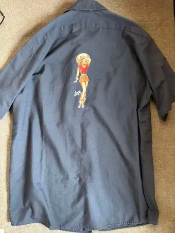 가격 인하 American vintage shirts XL