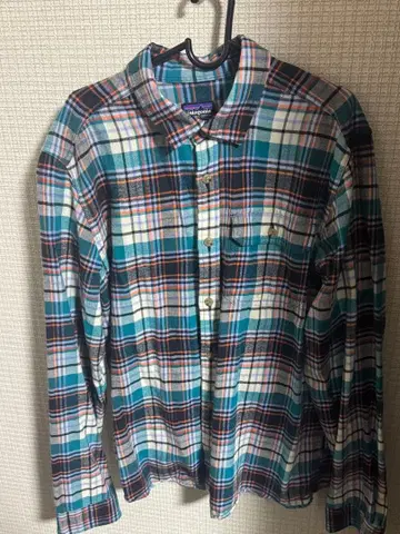 파타고니아 라이트웨이트 피오르드 플란넬 셔츠 M 사이즈