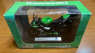 가와사키 ZX-10R Ninja 1:18 모형