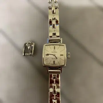 OMEGA 여성용 수동 와인딩 시계