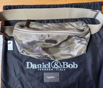 Daniel & Bob 다니엘앤밥 미메틱 바디백 카모 무늬