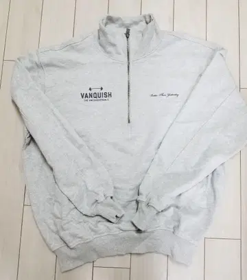 VANQUISH FITNESS 하프 지퍼 트레이닝복 M 사이즈 그레이