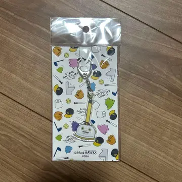 운코 뮤지엄 HAWKS 콜라보 키링 스뽄