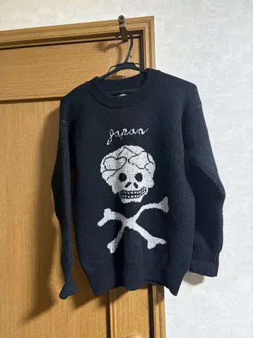 JELADO 젤라드 스컬 스웨터