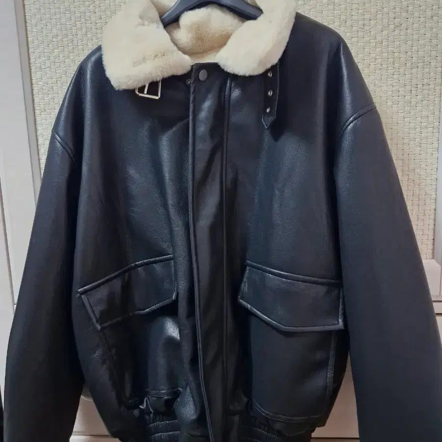 Rough Neck Washed Leather Mustang Jacket on Bunjang Global Site.