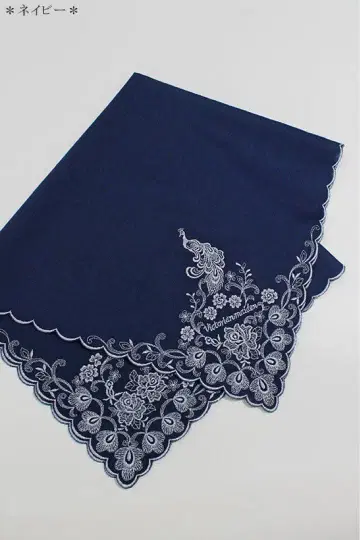 Victorian Maiden 공작 자수 손수건