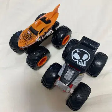 Hot Wheels 몬스터 트럭 2대 세트