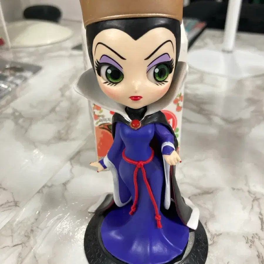 Banpresto DC Comics Q Posket Catwoman - Version B (Special Color Ver.) Figura Da Collezione