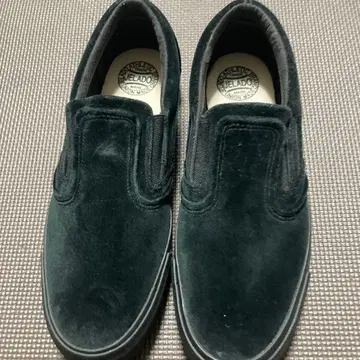 JELADO 블랙 슬립온 10