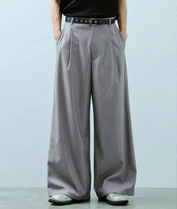 와이드 배기 큐빅 슬랙스 Camphor wood M