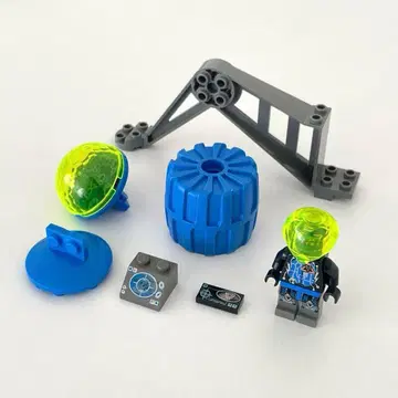 LEGO 인섹토이드 미니 피규어 부품 모음 / 올드 레고 우주