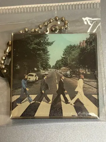 BEATLES Abbey Road 레코드 참 가챠 비틀즈