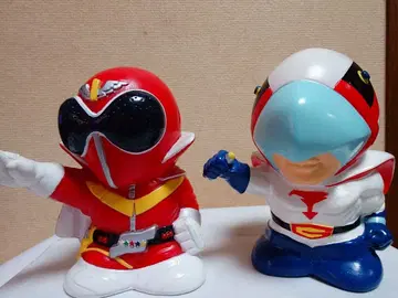 고렌쟈와 갓챠맨 소프트 비닐 저금통 2체 세트