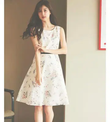 Laisse Passe 레스 빠세 원피스