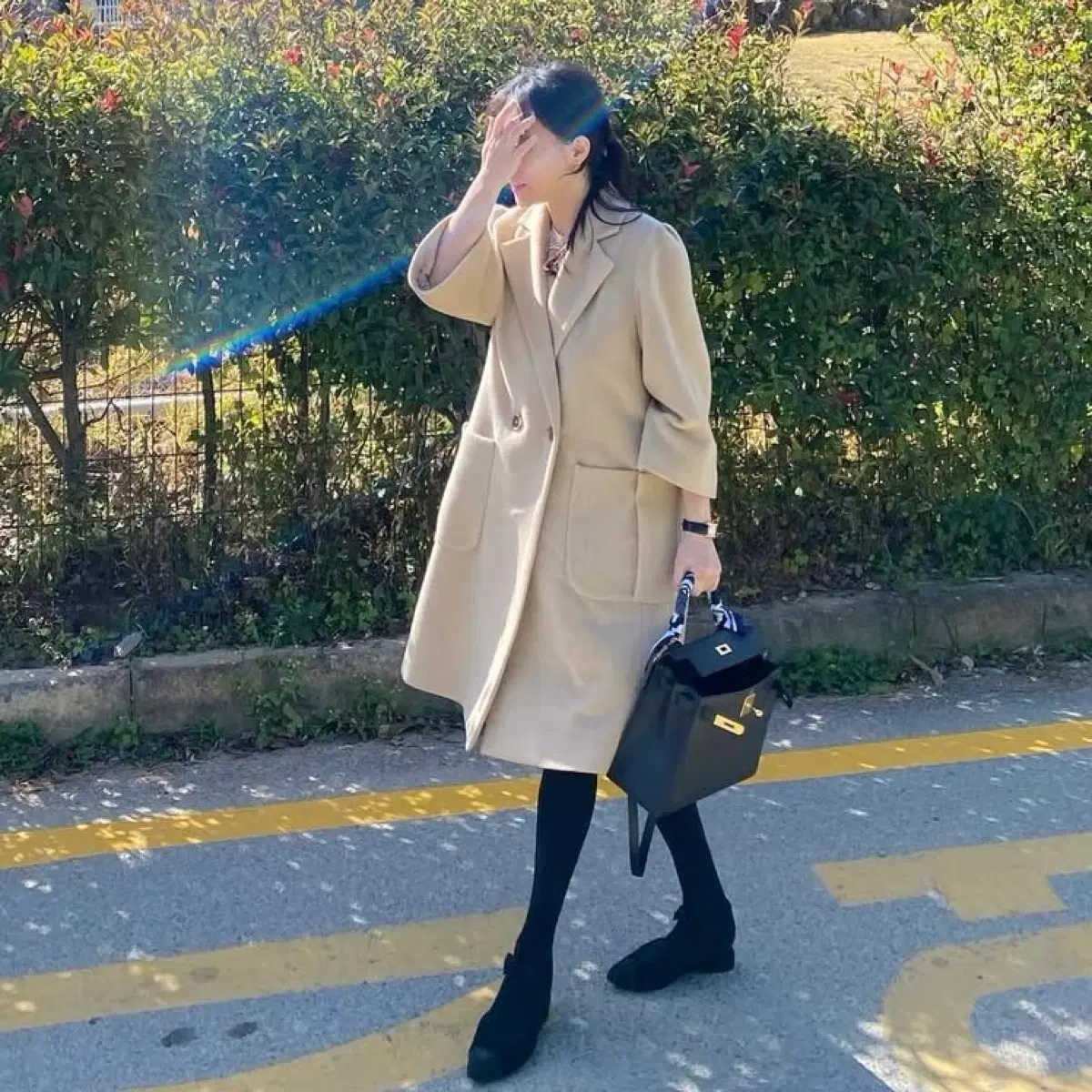 New Product) MOHAN Cashmere Double Coat Beige CASHMERE PEAKED on 