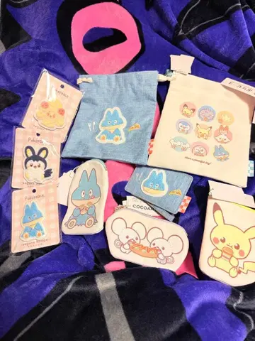 포켓피스 키링 배지 미니 파우치