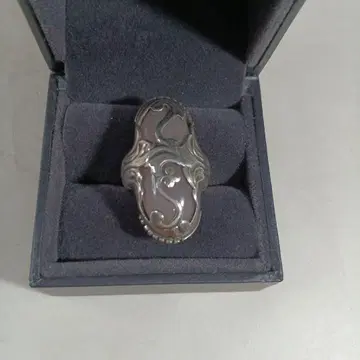 조지 젠슨 로즈 코츠 반지