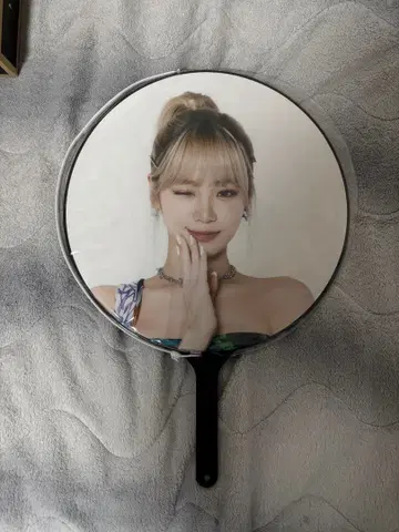 K-POP 부채 KIM CHAEWON