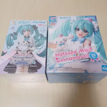 하츠네 미쿠 x 시나모롤 피규어 2체 세트