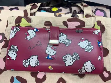 헬로키티 올 패턴 지갑 Ninamew x Hallo Kitty 하자품 c