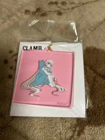 CLAMP전 키링 치이