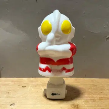 빈티지 당시 것 울트라맨 라이트 조명