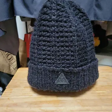 나이키 ACG 블랙 니트 모자 로고 패치 포함
