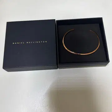 다니엘 웰링턴 DW