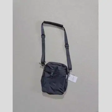 STANDARD SUPPLY 숄더백 빔즈 별주