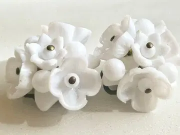 골동품 화이트 흰 꽃 Flower 서독제 vintage 레트로 귀찌