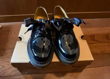 닥터마틴과 빔즈 콜라보 블랙 로퍼