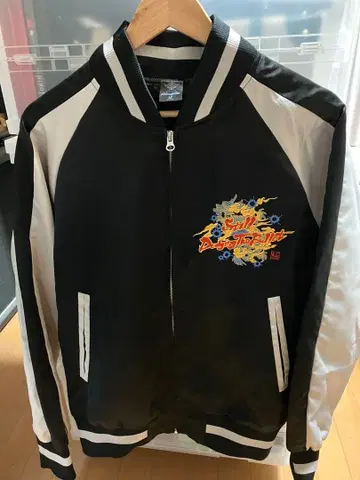 TMG 스카잔 마츠모토 타카히로 TAK B'z 드래곤 자수 투어 굿즈