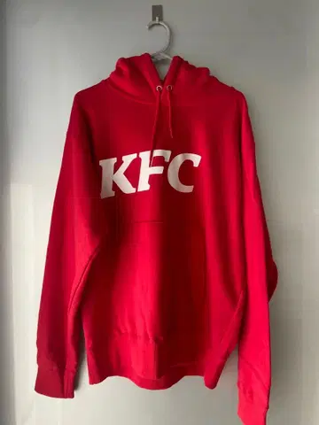 미사용품 WIND AND SEAx KFC 콜라보 후드티