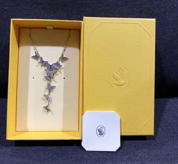 스와로브스키 Idyllia Lilia Y자형 목걸이 나비 크리스탈