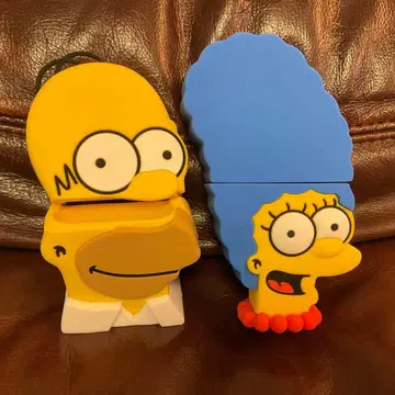 던킨도너츠 한국 호머 마지 심슨 AirPods 케이스