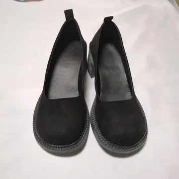 블랙 중간 힐 슈즈 37