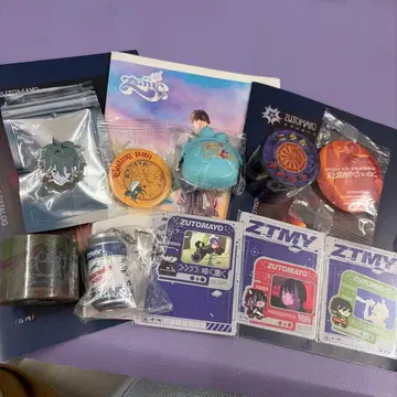 ZUTOMAYO 캐릭터 캔뱃지 세트