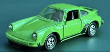 토미카 포르쉐 930 터보 그린