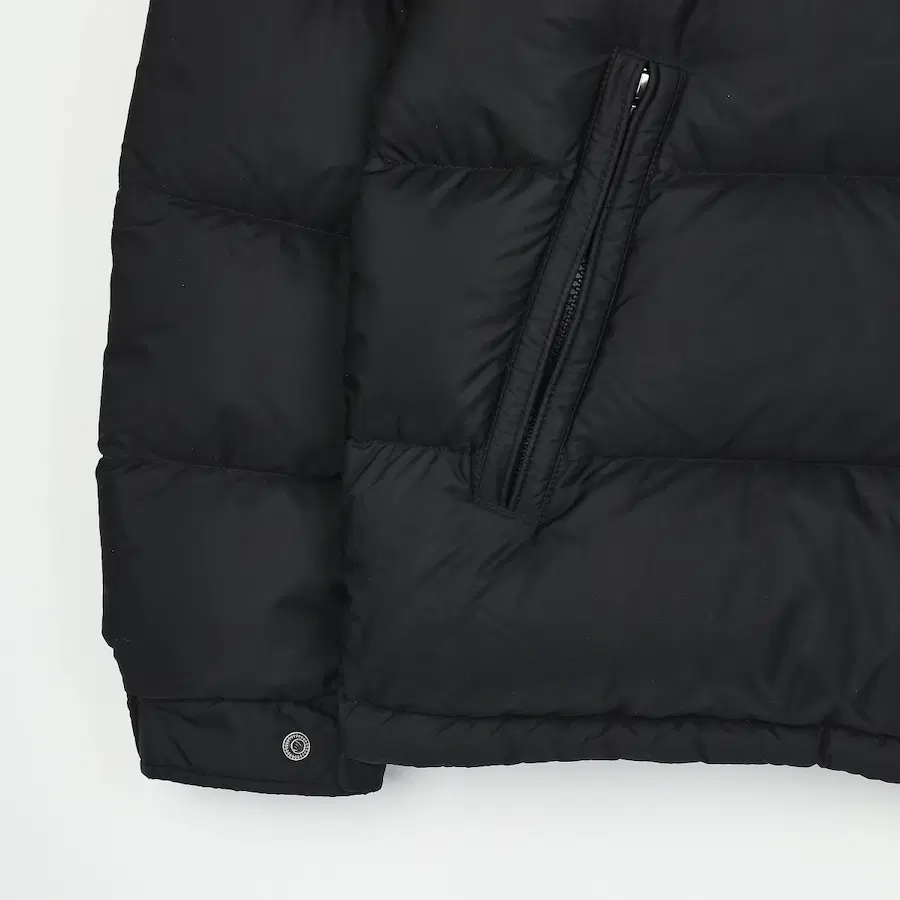 Moncler Maya短款羽绒服