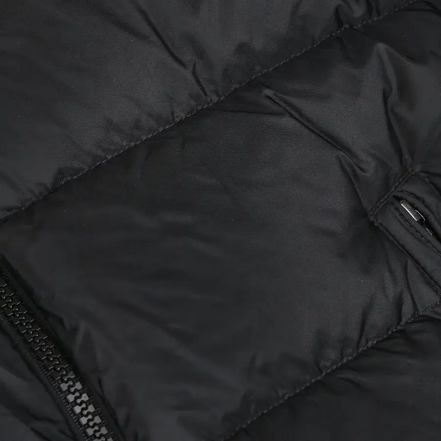 Moncler Maya短款羽绒服