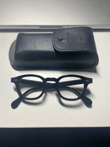 JULIUS TART OPTICAL AR 44-24 블랙