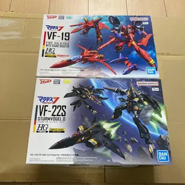 HG 마크로스 모델러즈 HG 파이어 발키리 & HG 슈투름 포겔 II