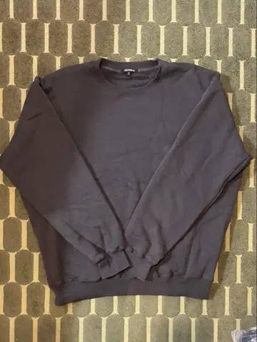 YEEZY Season 6 맨투맨 XL