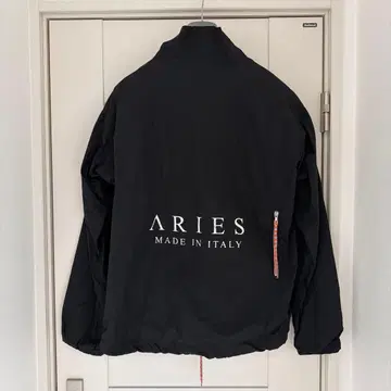ARIES 나일론 자켓 M 사이즈