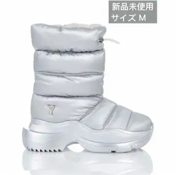 새상품 YELLO 실버 스니커즈 부츠 보온 볼륨 부츠 통굽