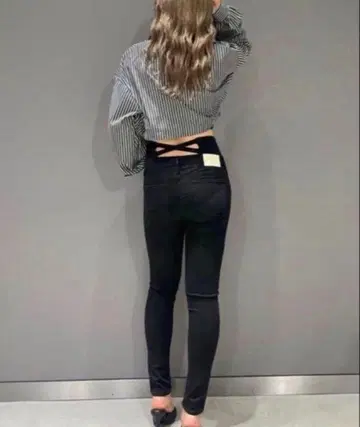 GYDA 제이다 크로스 데미지 블랙 스키니 하이웨스트