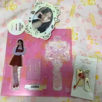 IVE 이서 아크릴 스탠드 묶음 판매