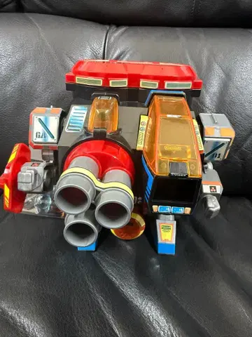 비다맨 개틀링 아머